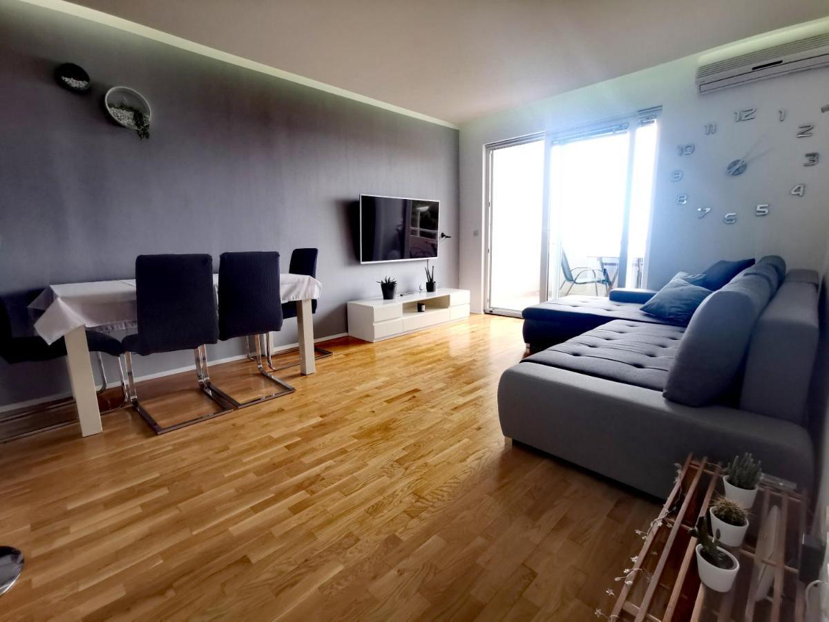Seayou Apartment Baška Voda Εξωτερικό φωτογραφία